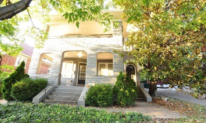 Hyde Park Apartment | The Observatory Hydeaway