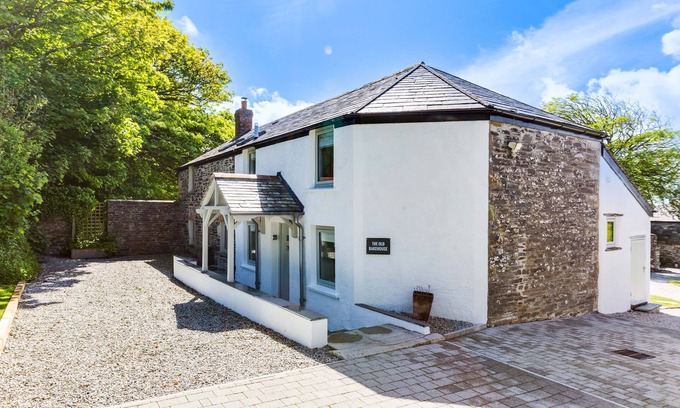 Delabole Cottage | THE OLD BAKEHOUSE - WITHIN THE HELLAND BARTON FARM COLLECTION in Delabole
