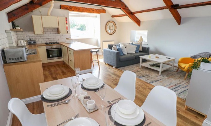 Saundersfoot House | The Old Brewery