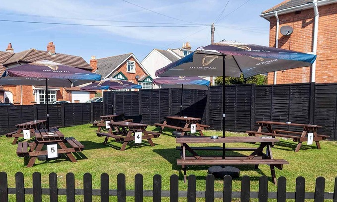 Weymouth Bed & Breakfast | The Old Castle