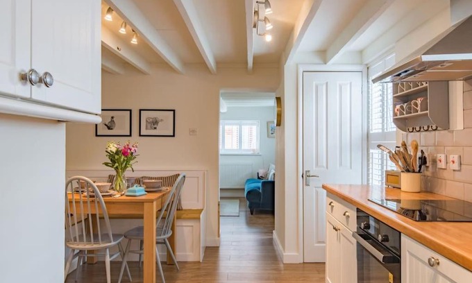 Deal House | The Old Cottage