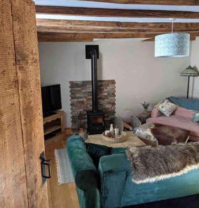 Darlington House | The Old Dairy Cottage