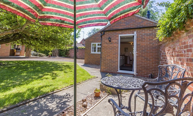 Halam House | The Old Farm House - One Bedroom House, Sleeps 2