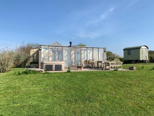 Holworth House | The Old Lookout