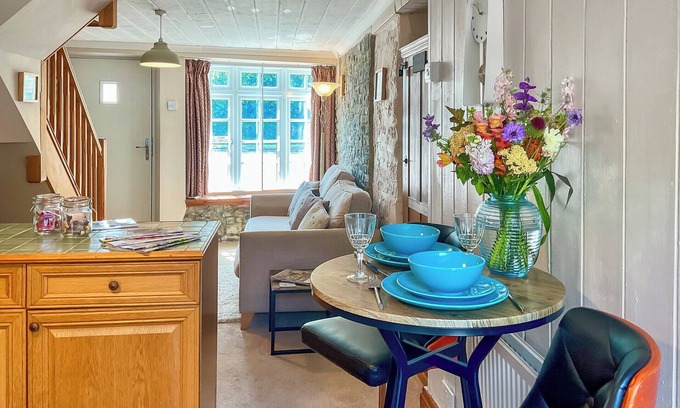 Axbridge Cottage | The Old Post House Annex - UK50190