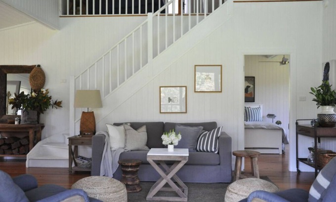 Paynes Crossing House | The Old School House. A beautiful house in the Hunter Valley close to Wollombi.