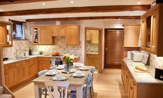 Torcross House | The Old Stables in South Devon with private decking, overlooking Start Bay