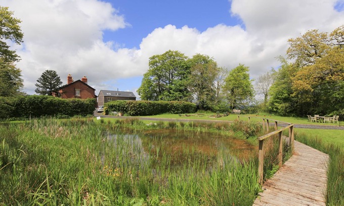 Newtown House | The Old Vicarage Dolfor