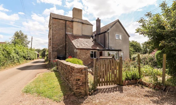 Upton Bishop House | The Olde House
