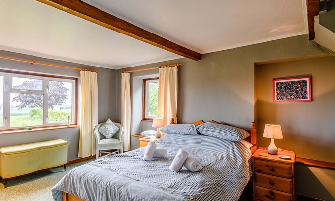 Upton Bishop Cottage | The Olde House, UPTON BISHOP