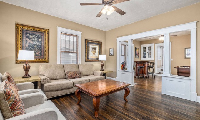 St. Charles House | The Olive House - Near Main Street- Fully rehabbed