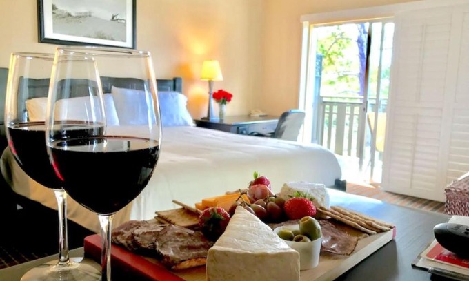 Pacific Grove Cabin | The Olympia Lodge