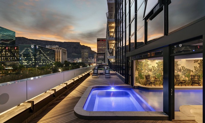 Cape Town City Centre Apartment | The Onyx Apartment Hotel by NEWMARK