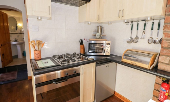 Severn Stoke Cottage | The Orangery