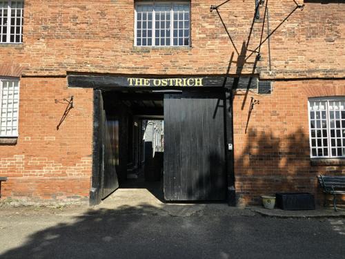 Castle Acre Bed & Breakfast | The Ostrich Pub