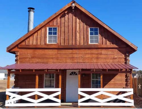 Kodak House | The Outdoor Oasis You Get 685 Attraction Tickets per paid day