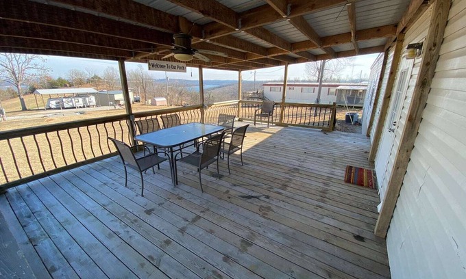 Mountain Home House | The Overlook at Robinson Point