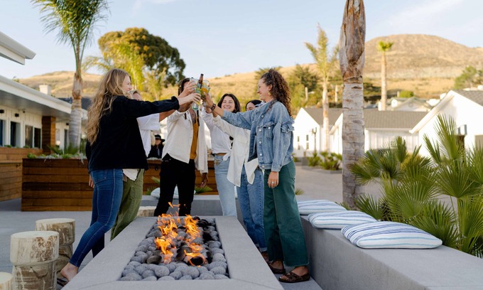 Cayucos Hotel | The Pacific Motel
