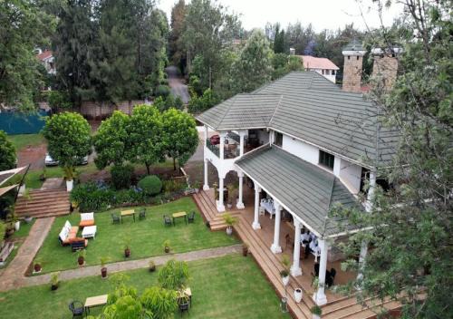 Nairobi Hotel | The Palace Inn Karen