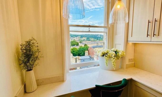 Bath Apartment | The Paragon Penthouse - Stunning Views over Bath!