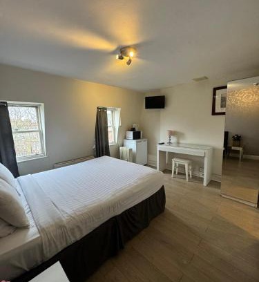 Earl's Court Hotel | The Paramount Hotel