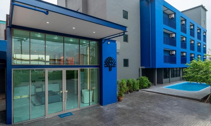Bang Chalong Hotel | The Parc Bangna