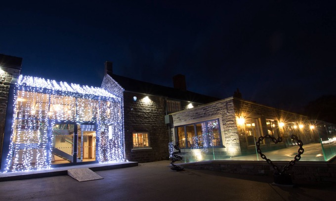 Barlow Hotel | The Peacock at Barlow