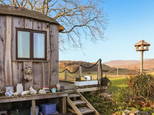 Criccieth House | The Peacock Roost - Uk46297