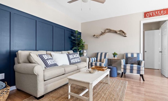Sneads Ferry Apartment | The Pearl Suite - Steps to the Beach