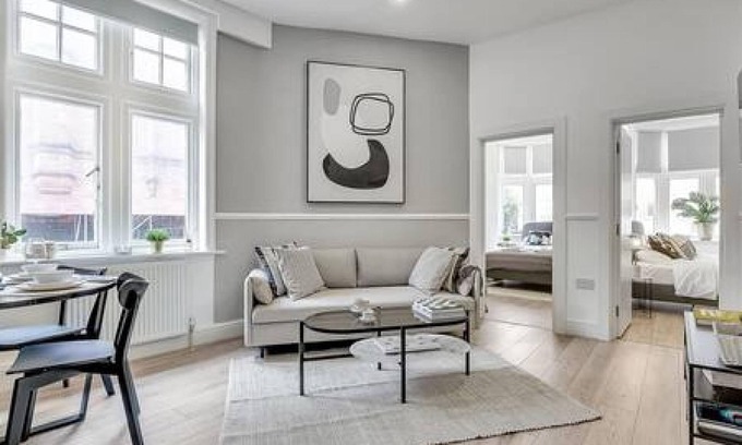 Abingdon Apartment | The Pembroke in Greater London