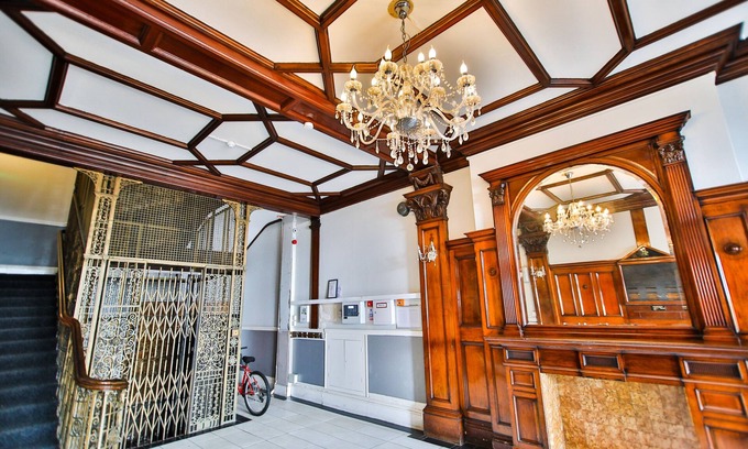 Hastings Apartment | The Penthouse of Palace Court