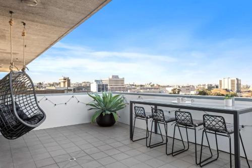 Wollongong CBD House | The Perch - Gorgeous 3 Bedroom Penthouse