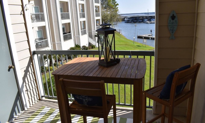 Walden on Lake Conroe Condo | The Perfect Hideaway
