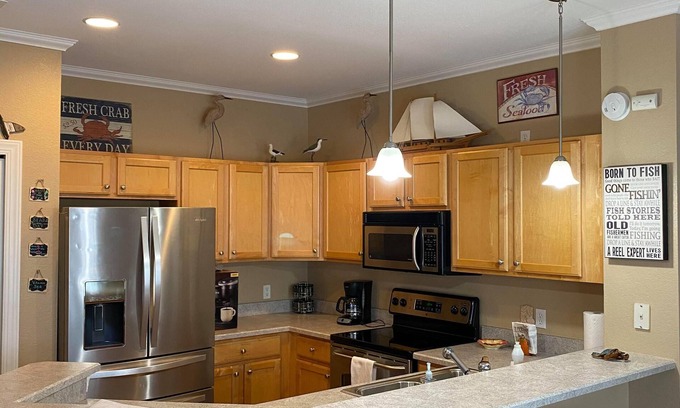 Horseshoe Beach Condo | The perfect place after a day on the water. Come relax and enjoy.