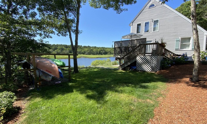 East Falmouth House | The Perfect Waterfront Home, mins from downtown and beaches! Getaway this summer