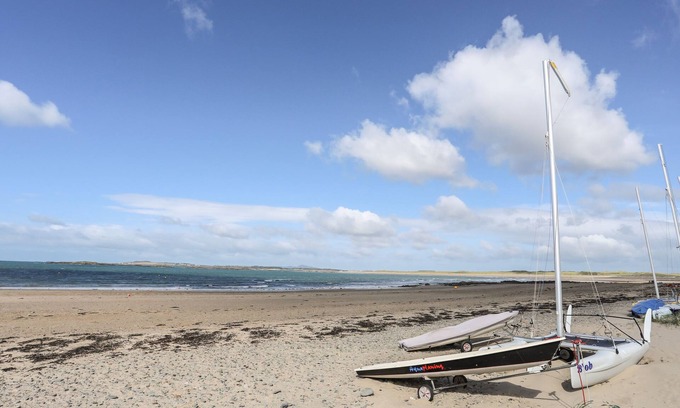 Rhosneigr Cottage | The Pink House
