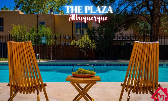 Northeast Heights House | The Plaza - An Irvie Home w Summer Pool