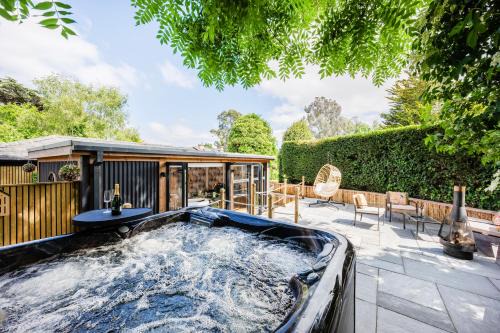 Corston House | The Pod at Avonwood House