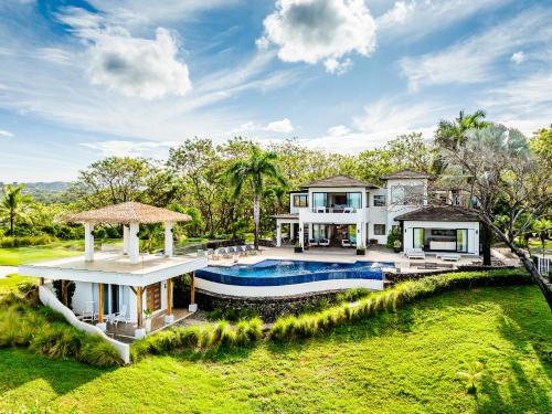 Playa Langosta Villa | The Point Luxury Villa, Tamarindo