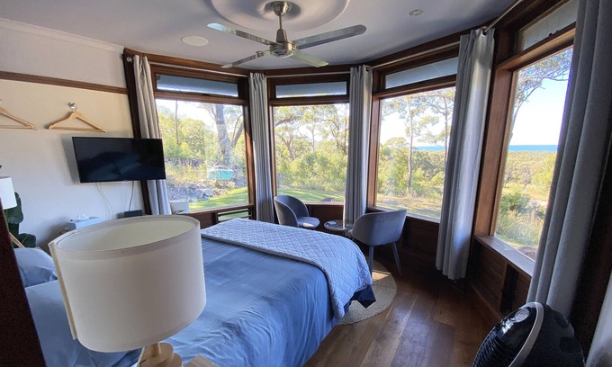 Crescent Head House | The Pool House – Crescent Head - Stunning Ocean Views, Pet Friendly