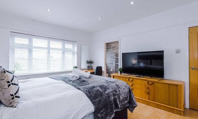 Cheadle Hulme Apartment | The Post House Apartment