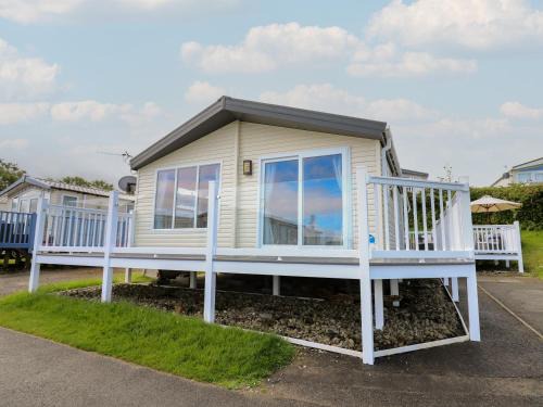 New Quay House | The Potting Shed