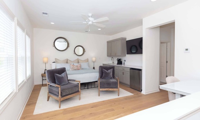 Oxford Apartment | The Powder Blues Loft