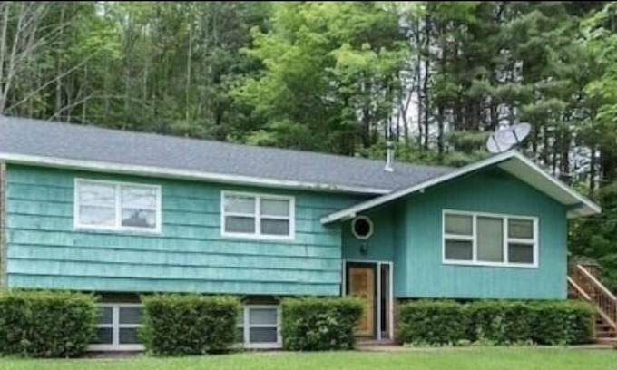 Prattsville House | The Pratt Stop! Windham/Hunter Northern Catskills
