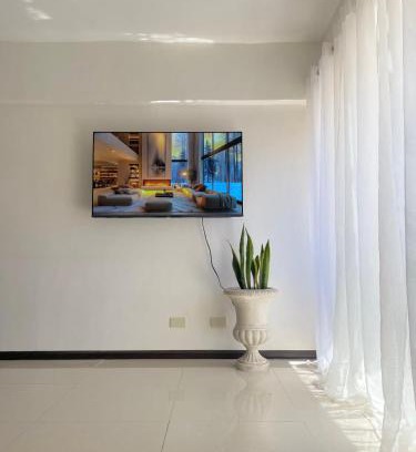 Mactan Export Processing Zone Apartment | The Premier Suite
