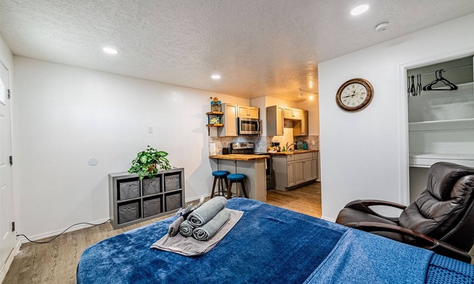 University Heights Apartment | The Princeton Suite 12- Studio | 1 Bed, 1 Bath