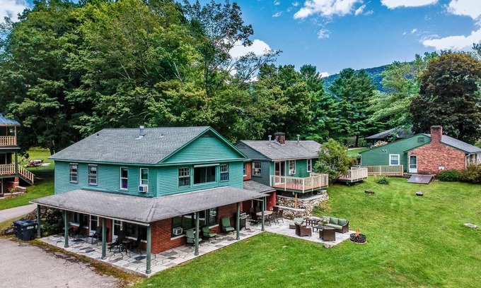 Manchester House | The Privacy of a house & Perks of a Resort! Pool, tennis, fireplace. Indoor pool. Dogs welcome!