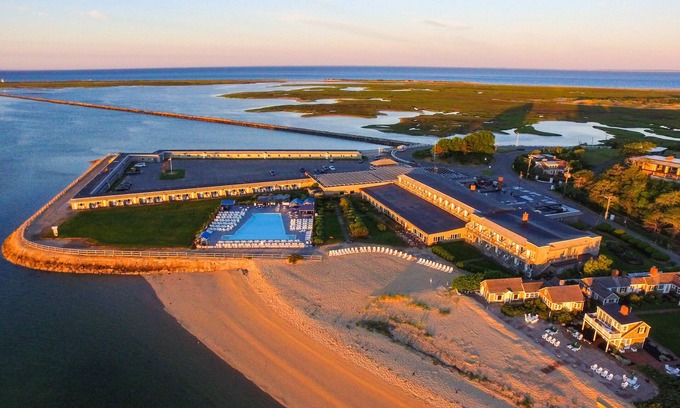 Provincetown Hotel | The Provincetown Inn