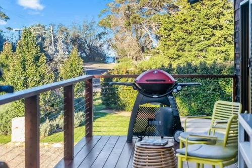 Bawley Point House | The Rainbow Lorikeet Verandah