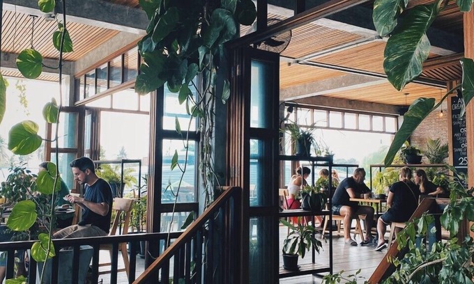 Satun House | The Reef Hotel & Studios